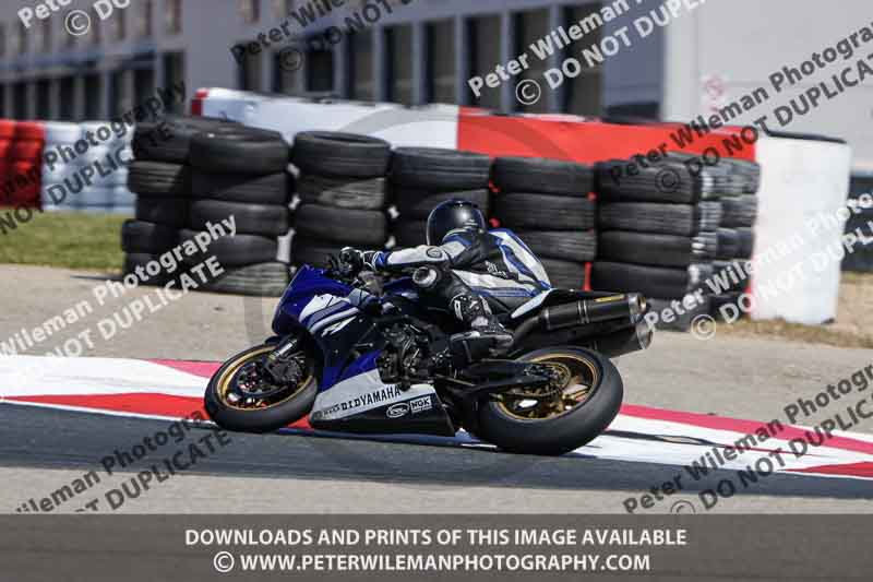 cadwell no limits trackday;cadwell park;cadwell park photographs;cadwell trackday photographs;enduro digital images;event digital images;eventdigitalimages;navarra;no limits trackdays;peter wileman photography;racing digital images;trackday digital images;trackday photos